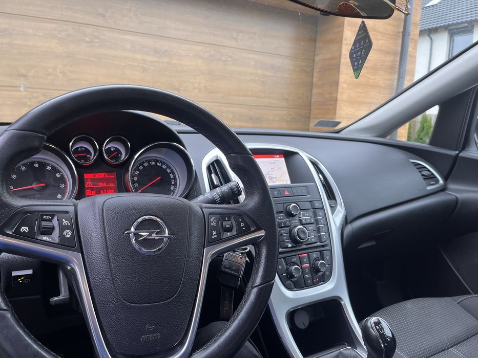 Sprzedam opla astrę z LPG