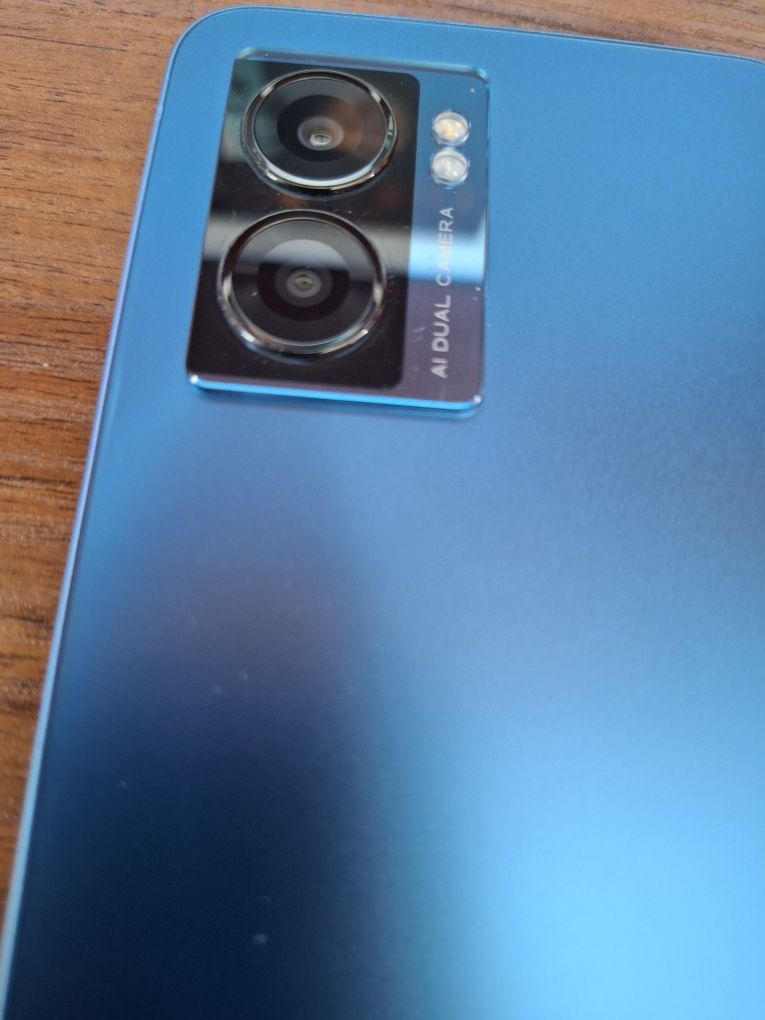Oppo A77 Ocean Blue 4/64gb. 5000мАч. SIM+SIM/microSD. Стан 9.5/10.