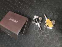 Pedais Shimano XTR M9100