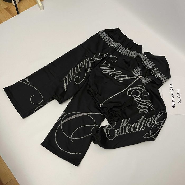 Named Collective Костюм женский Зипка+Штаны
Продается набором вместе