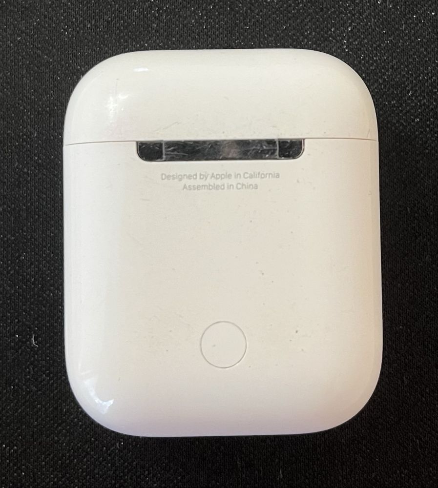 Продам Apple AirPods 2