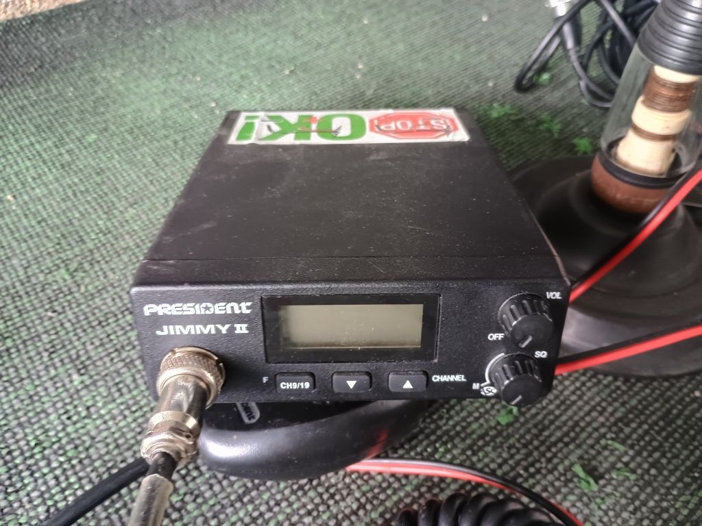 Radio CB  President Jimmy 2 plus dwie anteny magnesowe 150 i 80 cm.