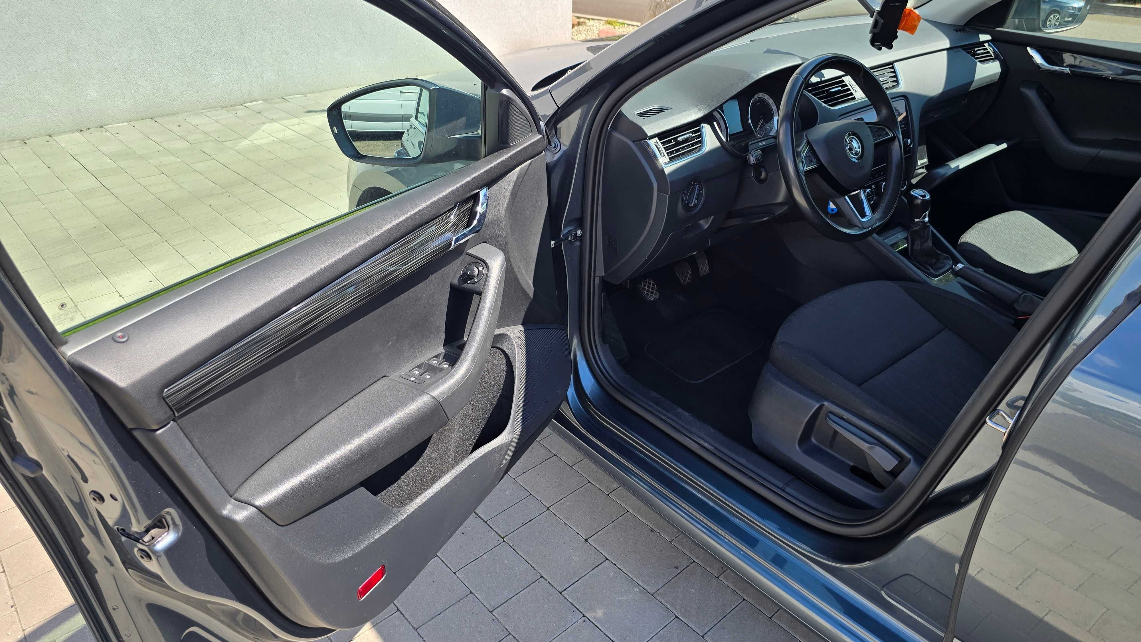 Skoda Octavia kombi salon PL, pierwszy właściciel