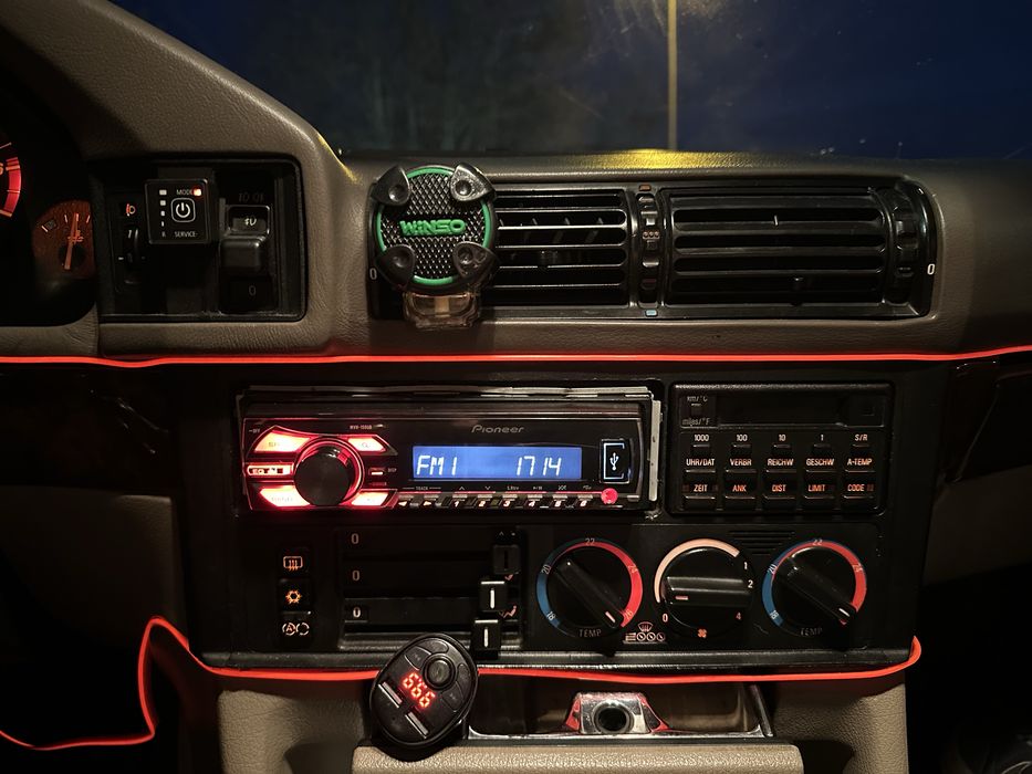 Продам BMW E34 M50B25