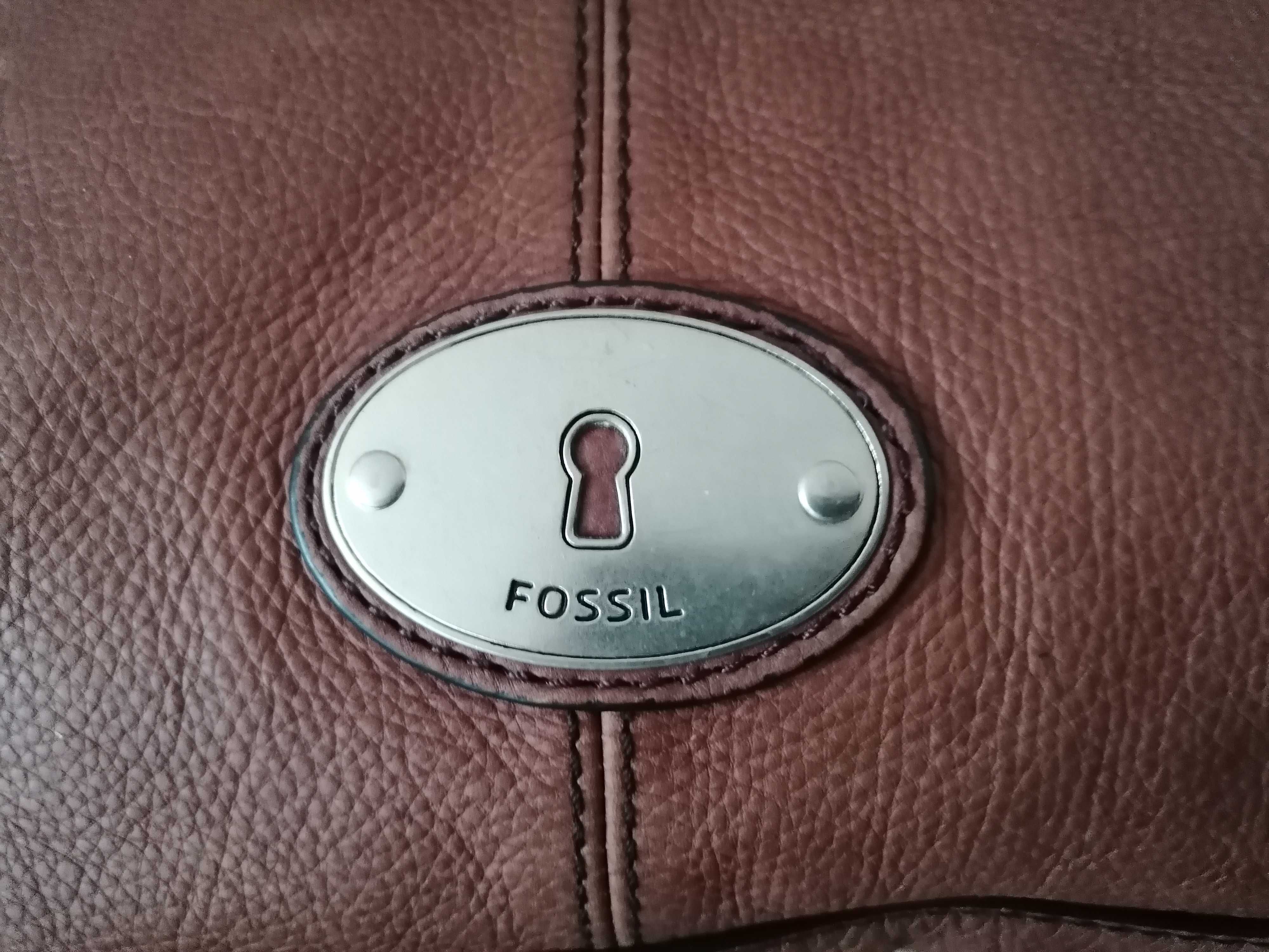 Torebka damska  marka Fossil - skóra naturalna - kolor brązowy