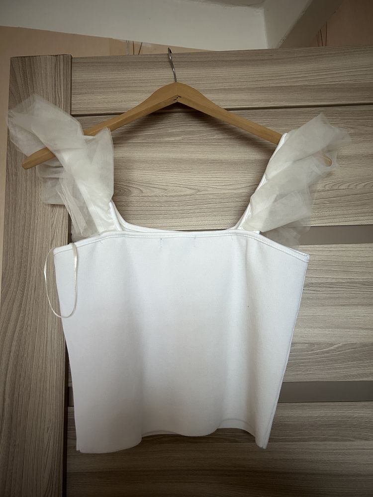 Білий топ Primark з рюшами короткий