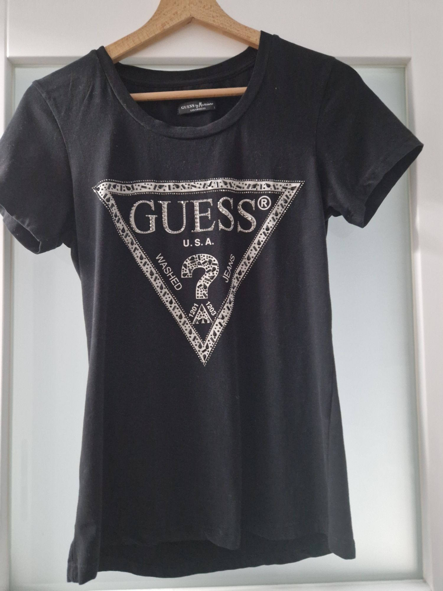 T-shirty Guess Oryginały