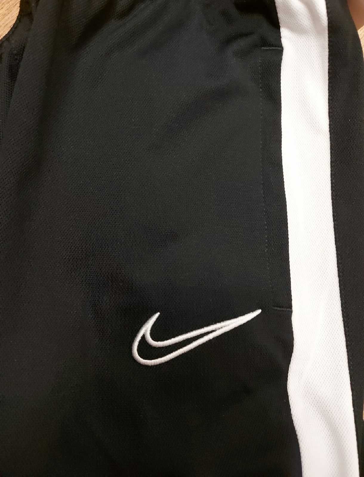 Штаны спортивные Nike Dri fit Новые Базовая модель Унисекс