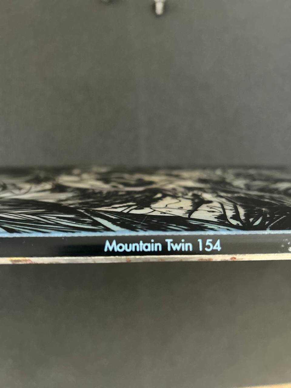 Deska snowboardowa Jones Mountain Twin 154cm rok 23/24