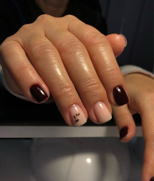 Запрошую до себе на манікюр