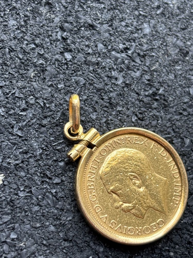Pendente com libra ouro 22kl
