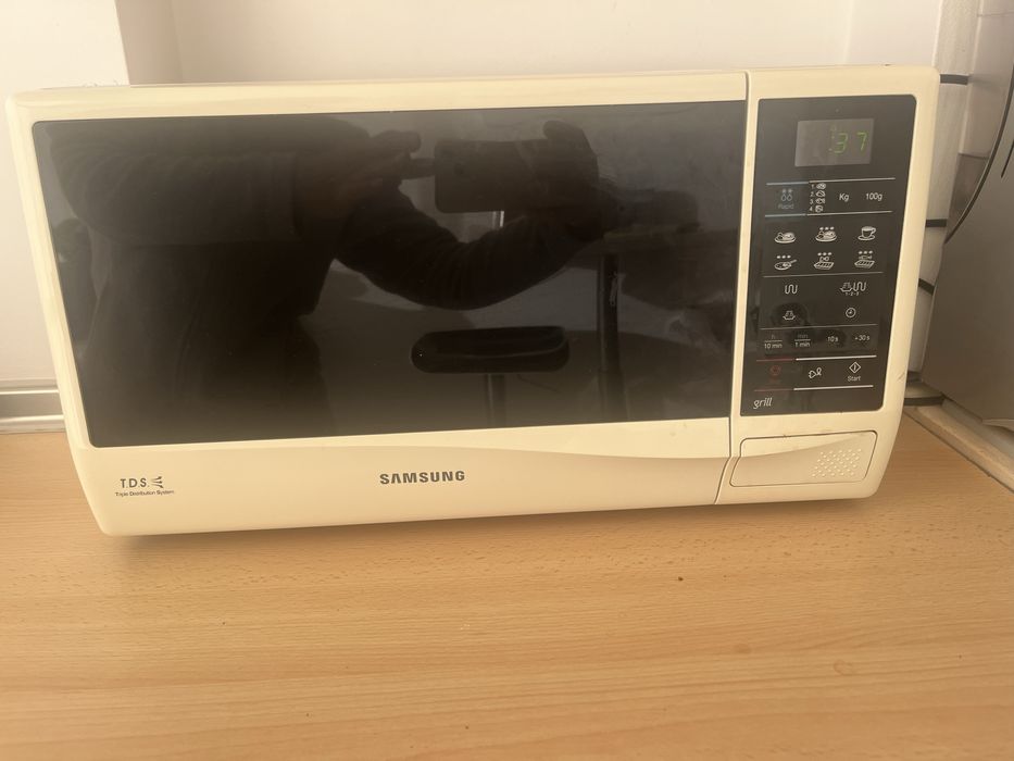 Microondas Samsung com grill