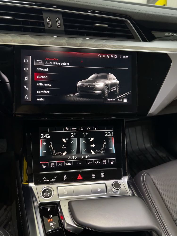 Audi E-tron 55 quattro 2022