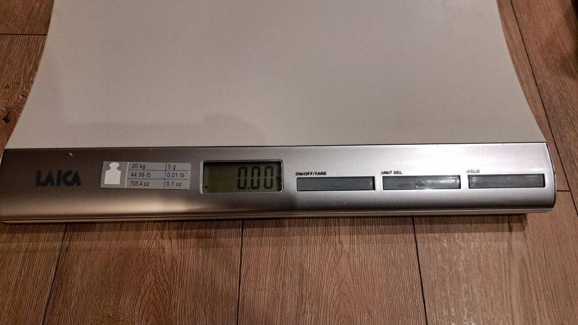 Elektroniczna waga do ważenia dzieci