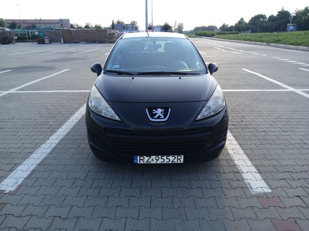 REZERWACJA Peugeot 207 1,4 73km benzyna LPG Krajowy