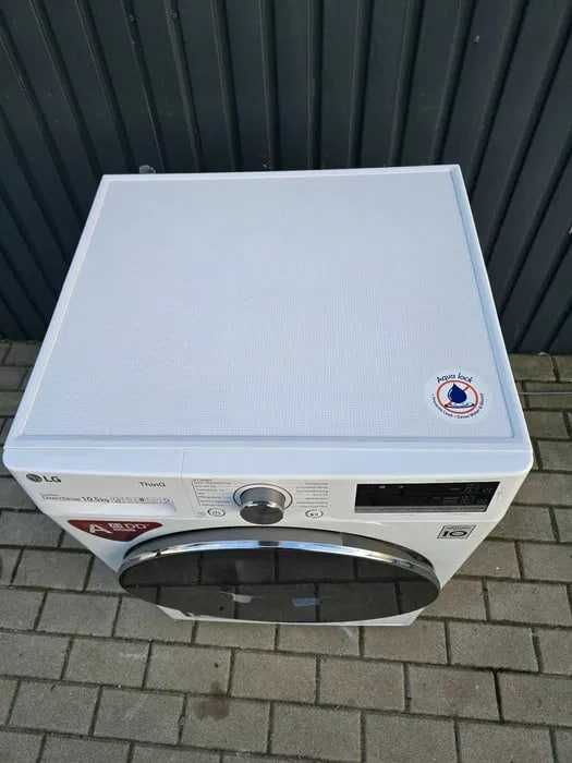 Пральна машина LG з прямим приводом F6WV710AT2. Доставлю!