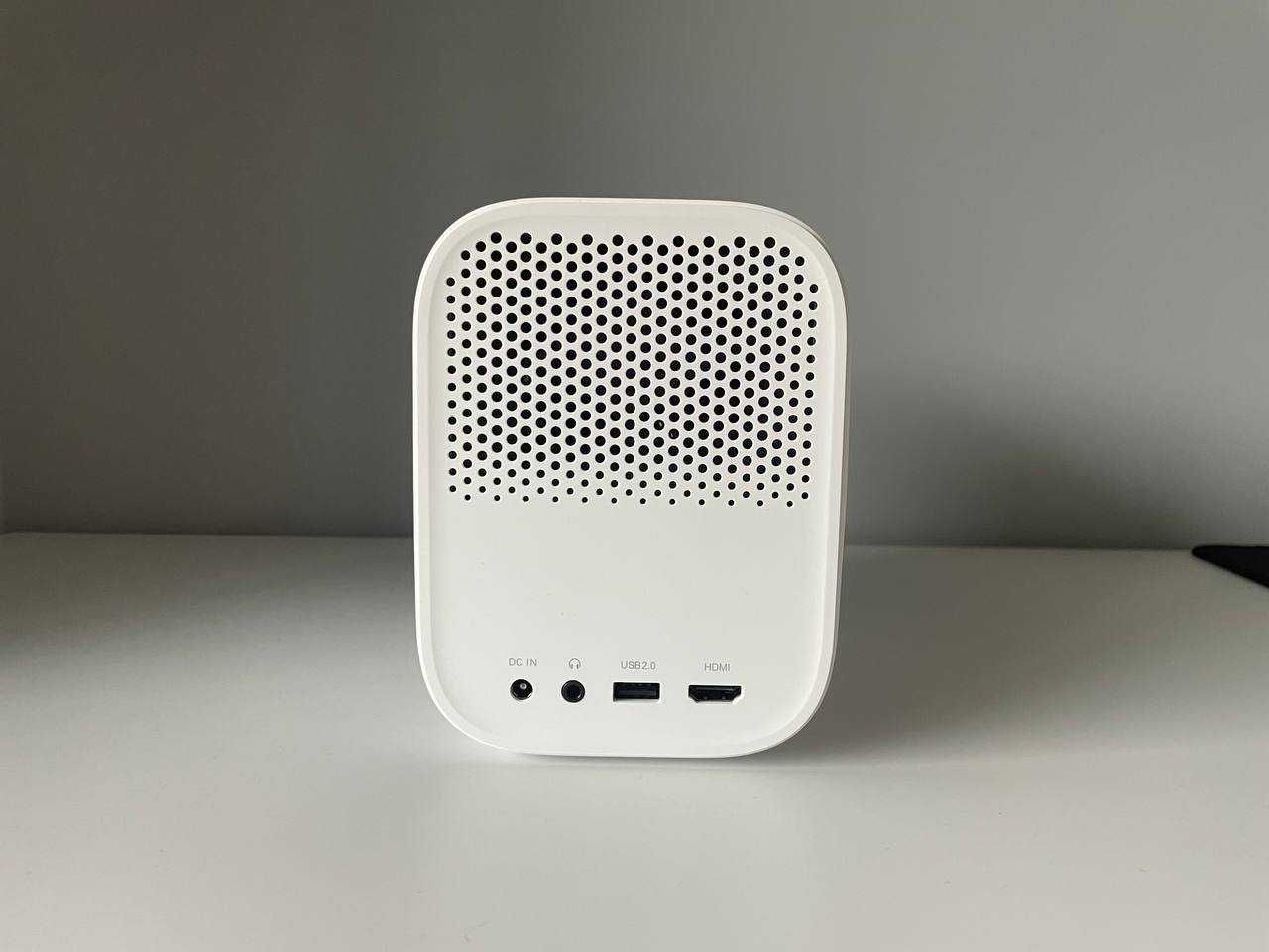 Xiaomi Mi Smart Projector 2