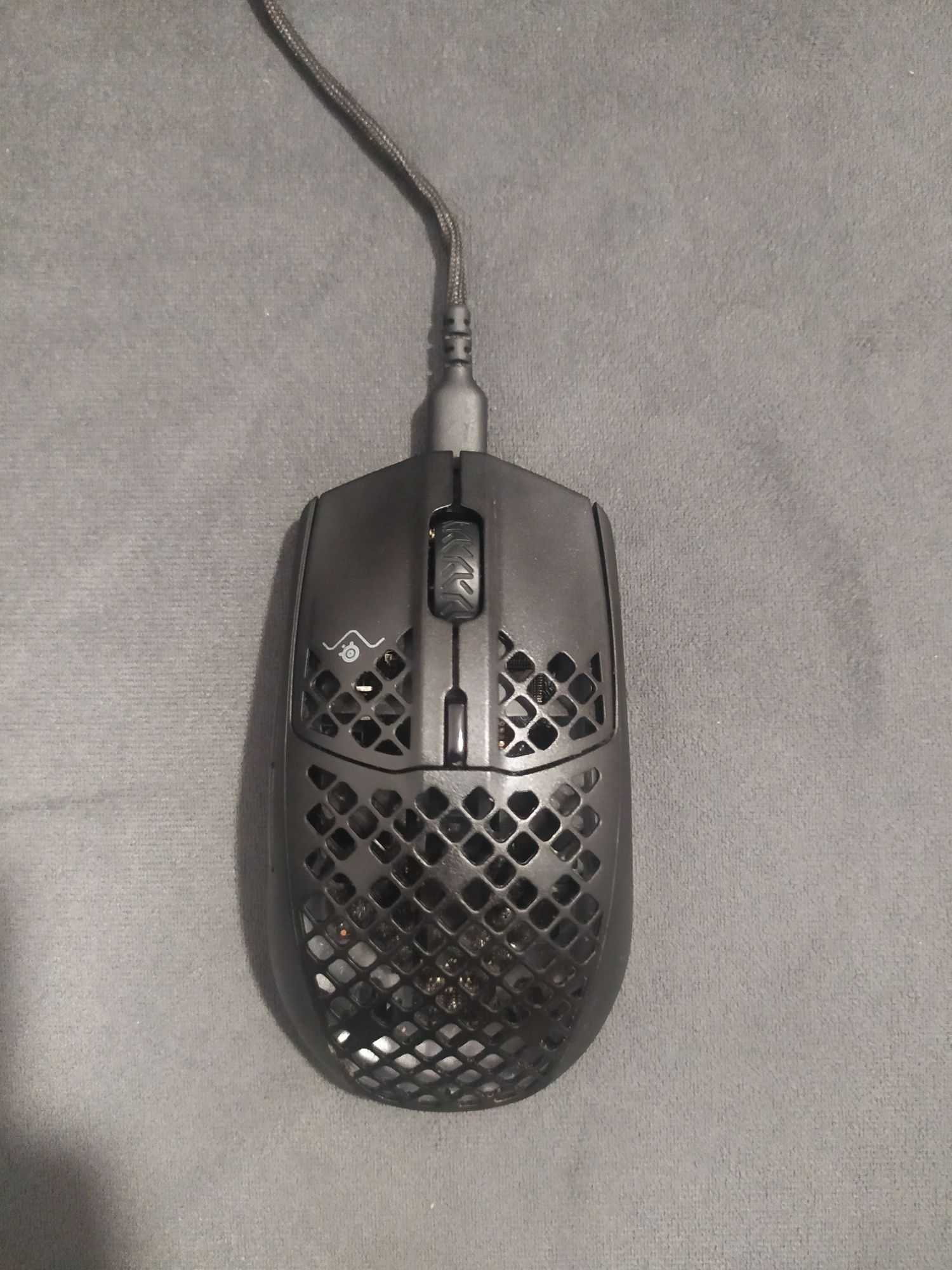 sprzedam myszkę steelseries aerox 3