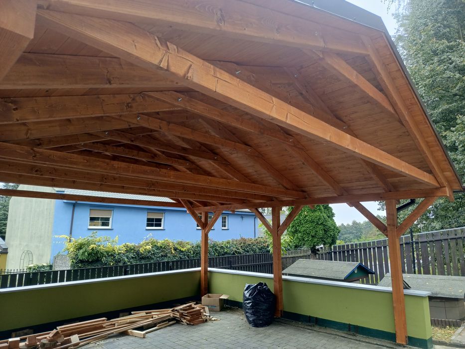 Wiaty drewniane zadaszenia