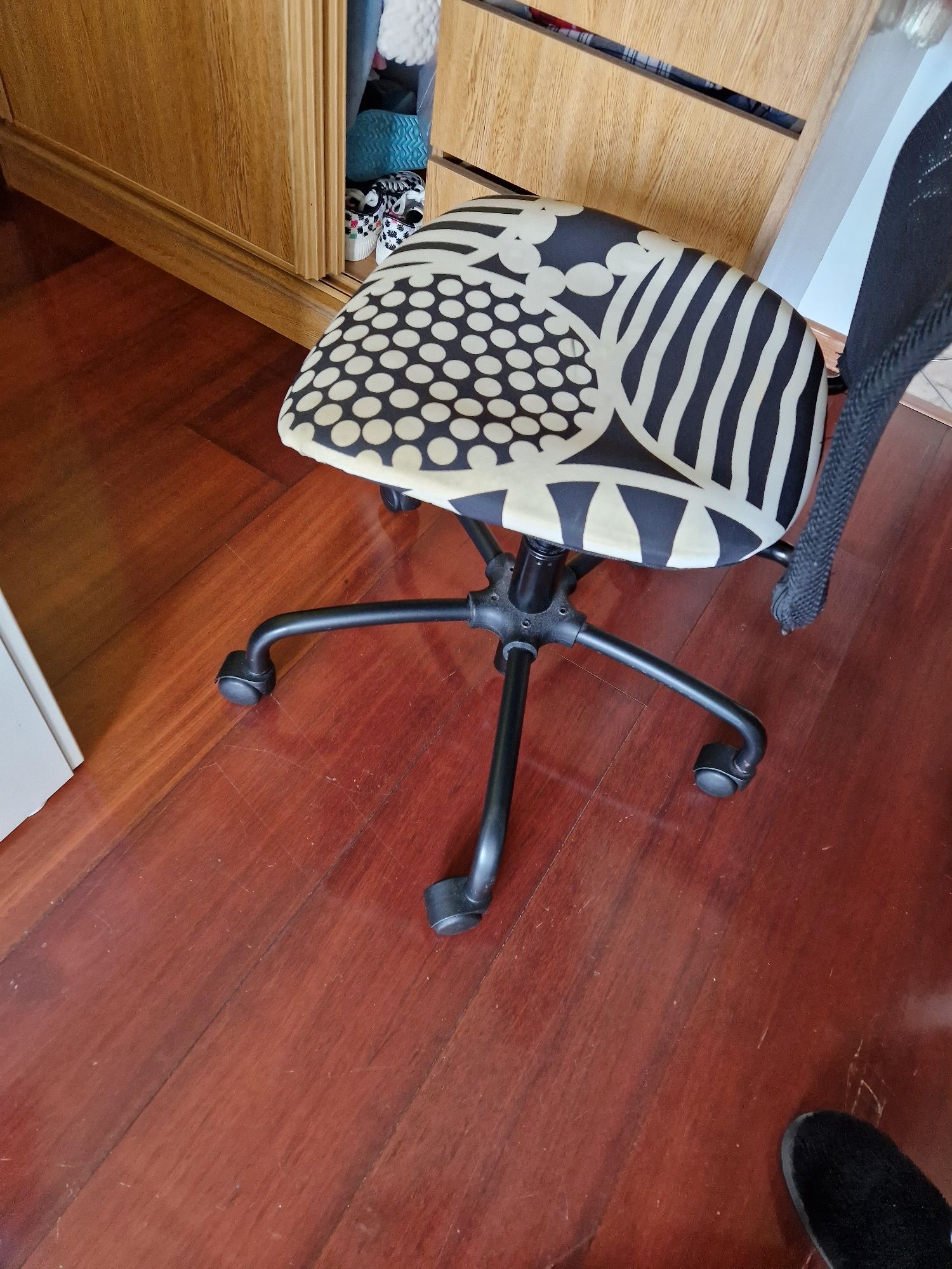 2 cadeiras de escritório