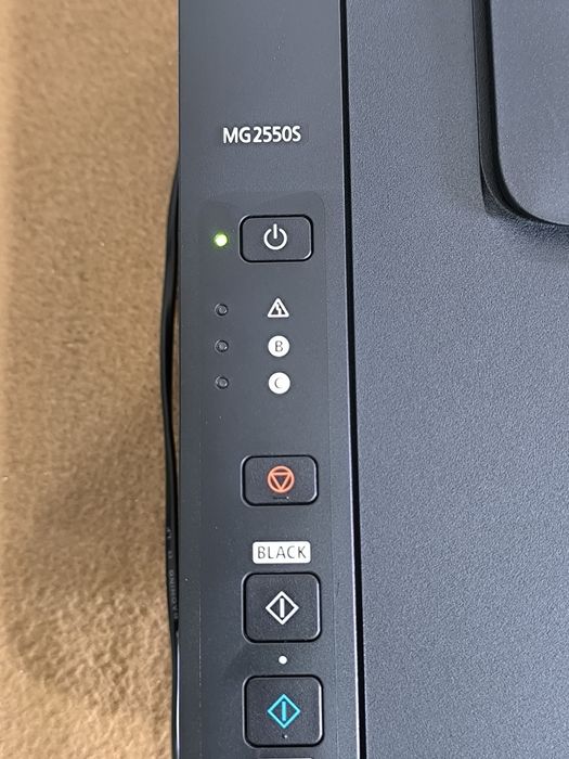 Impressora multifuncional Canon PIXMA MG2550S.