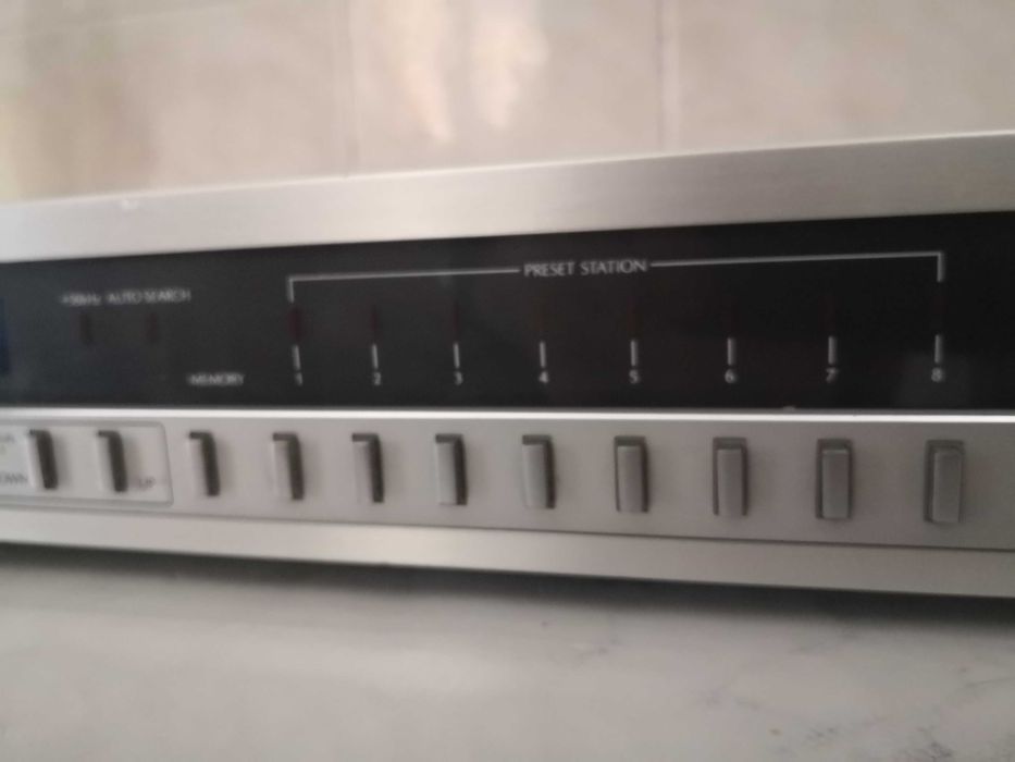 Sansui T-77 Sintonizador