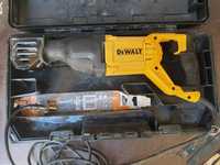 Piła szablasta Dewalt DW305 qs