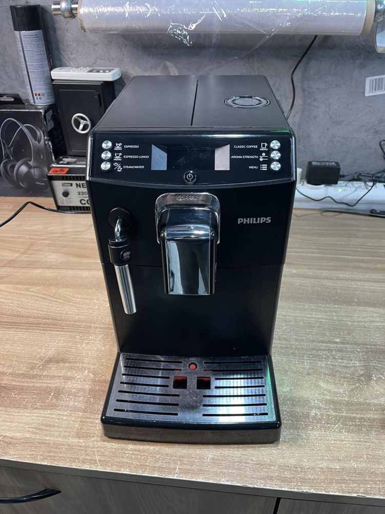 Кавомашина Philips