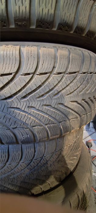 4 opony zimowe Goodrich 225/40/18