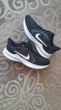 Buty sportowe Nike