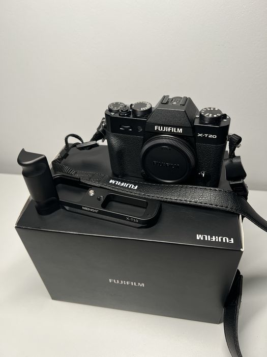 Aparat Fujifilm X-T20 Grip Zestaw