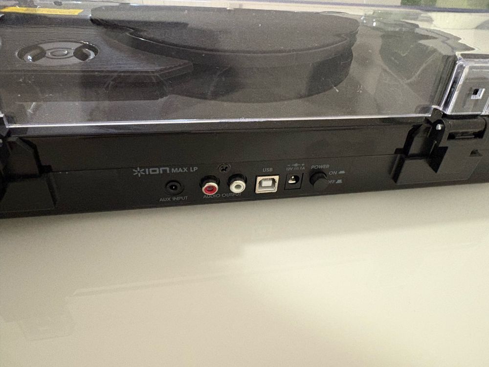 Sprzedam gramofon ION MAX LP WD