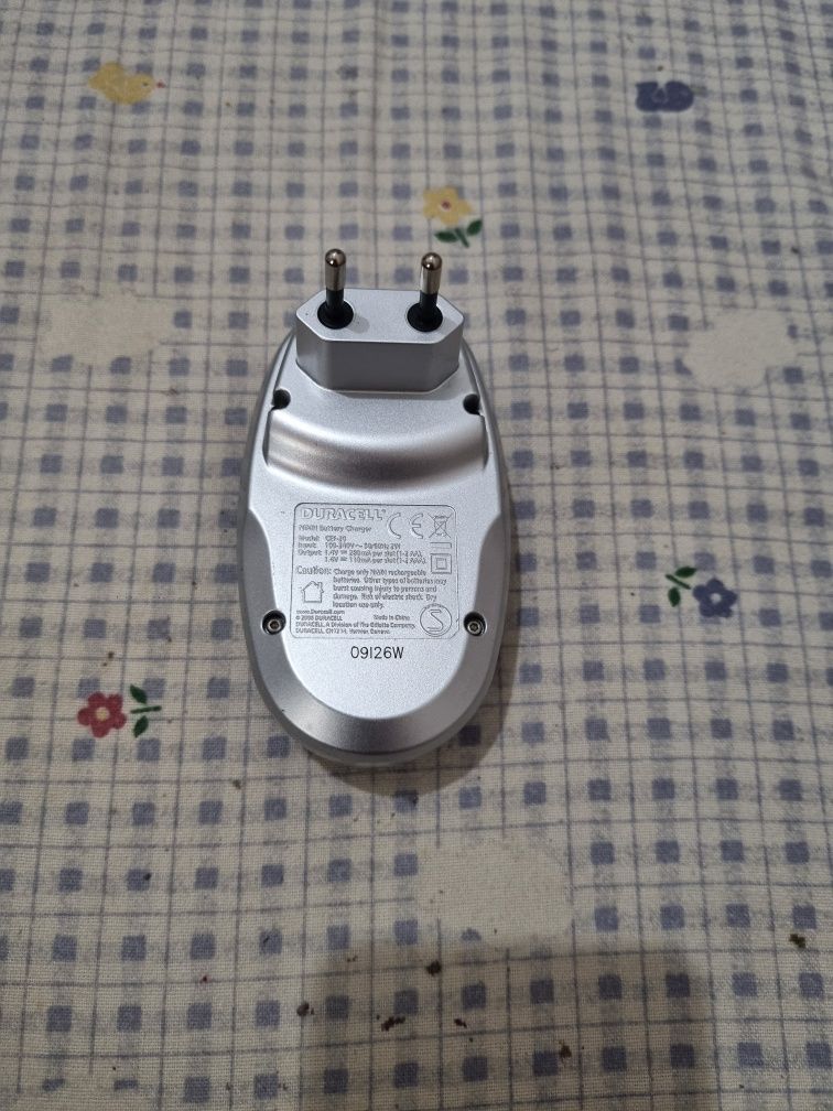Carregador Original para Pilhas Duracell