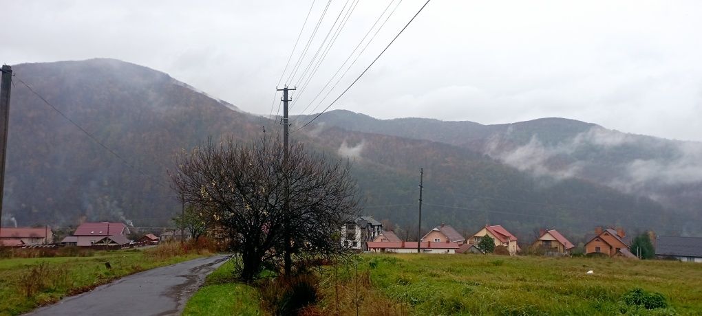 Продам земельну ділянку фасад 100 метрів  на пагорбах Солочин