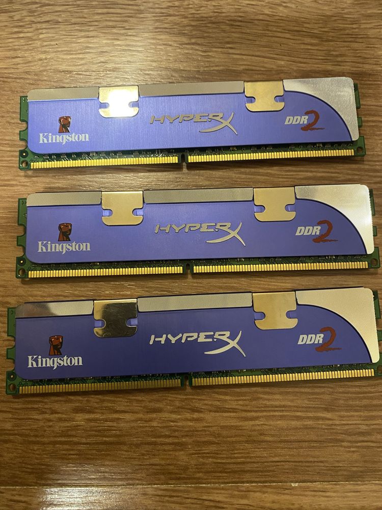 Pamiec RAM Kingston HyperX DDR2 3x1GB 2x2GB