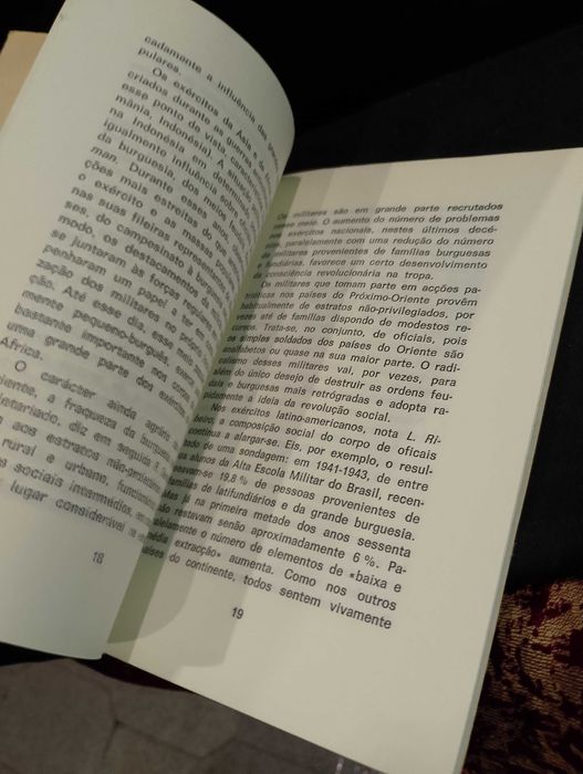 O Exército ao serviço de quem? Edição Prelo 1974