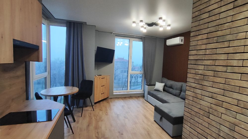 Сдам  посуточно возле автовокзал,ЖД ,центр