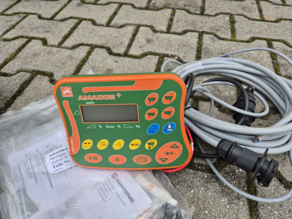 Rozsiewacz nawozów Amazone ZA-M 1501  3000l