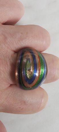 szklany kolorowy pierścionek
