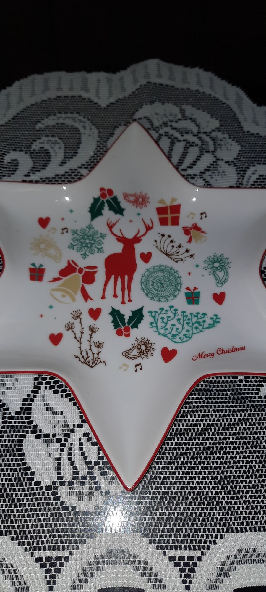 Porcelanowy talerz gwiazda Boże Narodzenie