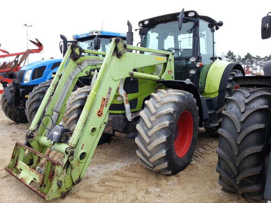 Ciągnik rolniczy Claas Arion 640 z ładowaczem / z Niemiec