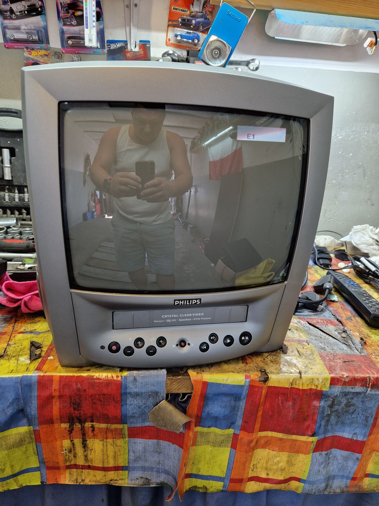 Telewizor retro Philips VHS euro start pilot stan bdb+ Amiga c64 Atari
