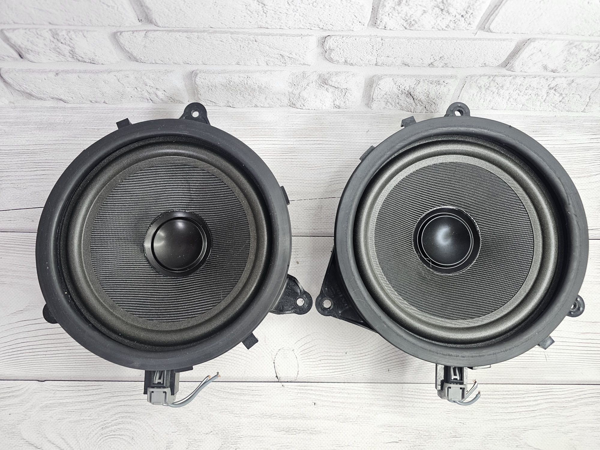 Оригінальні динаміки / Динамики PREMIUM SOUND Volvo S60 / S80 / V70
