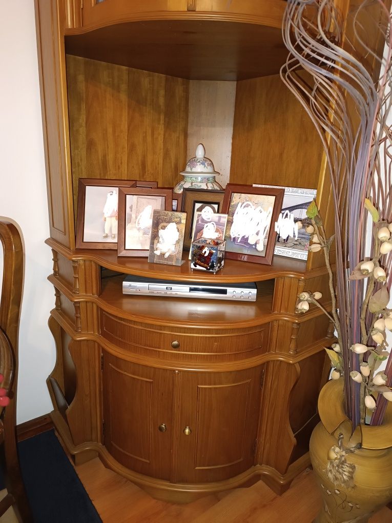 Móvel para a sala de canto