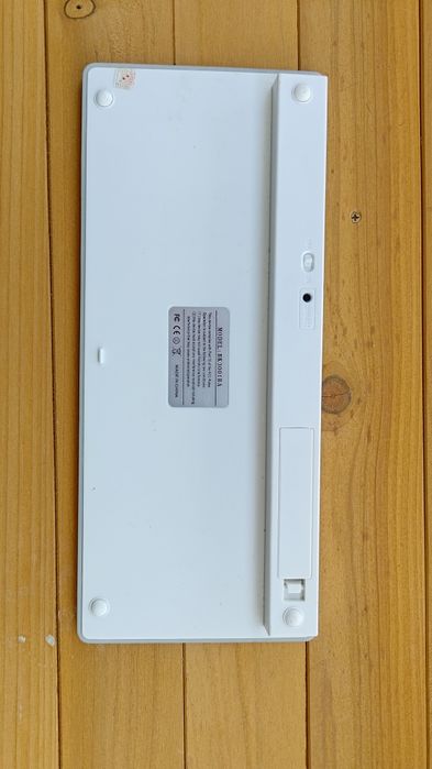 Teclado Bluetooth compacto estilo Apple - iOS/Android/Windows