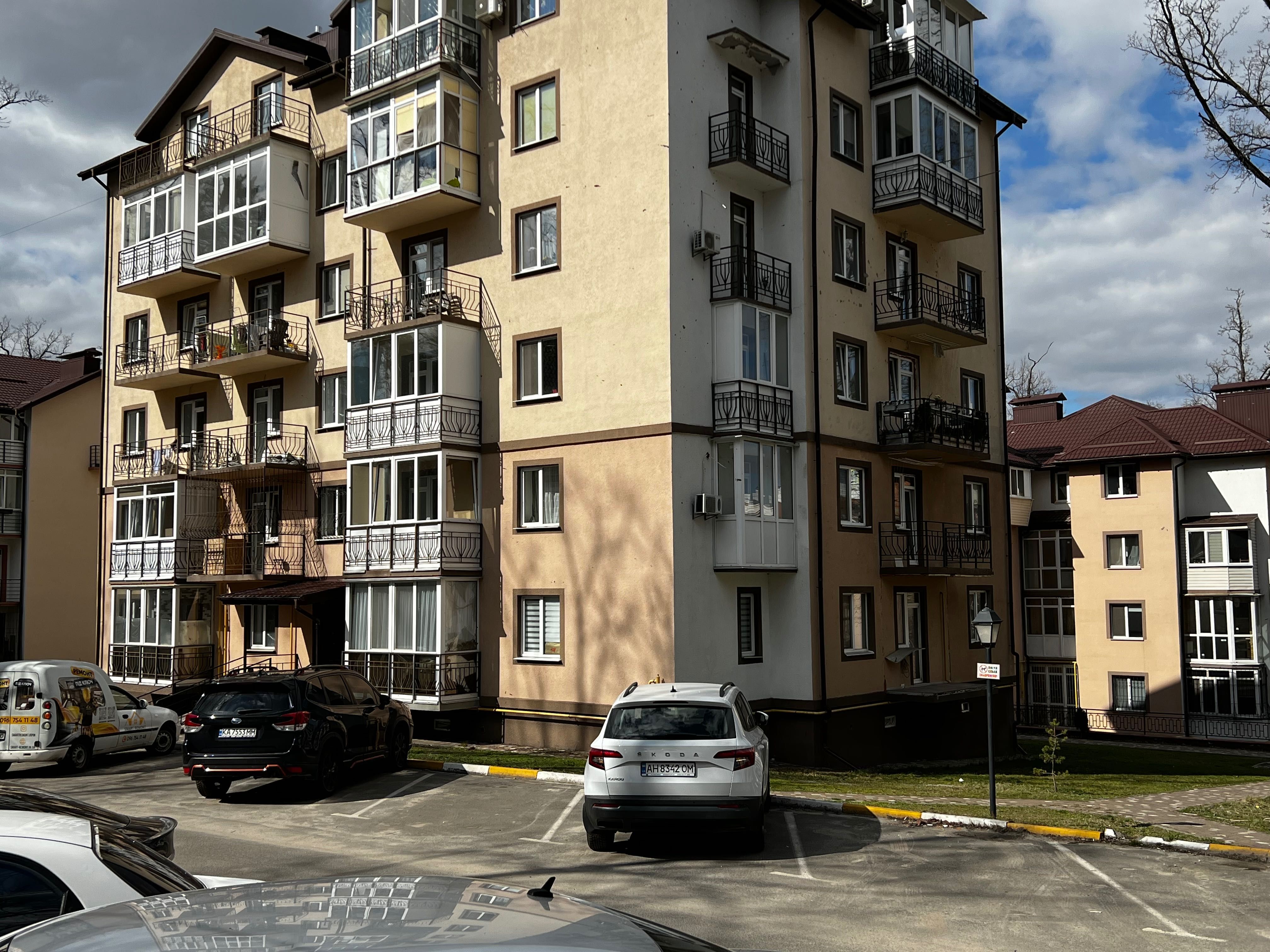 Однокімнатна квартира в гарному стані з мінімальним оформленням.