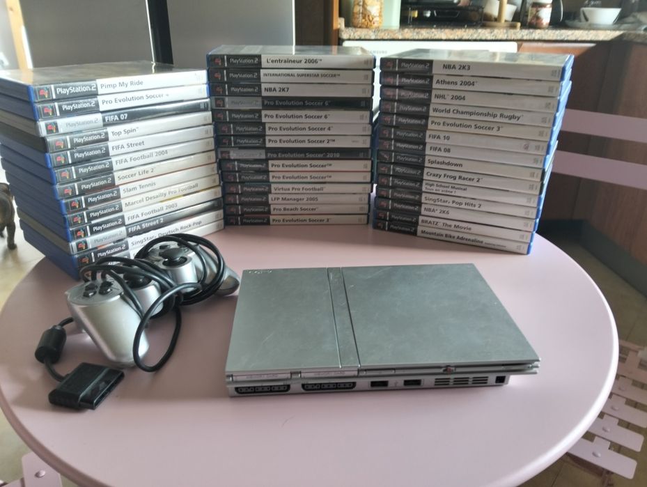 ps2 com jogos franceses e controle