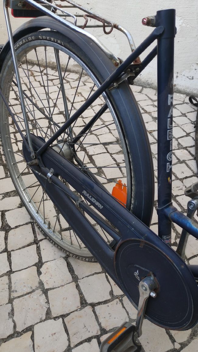 Bicicleta Raleigh roda 28 original