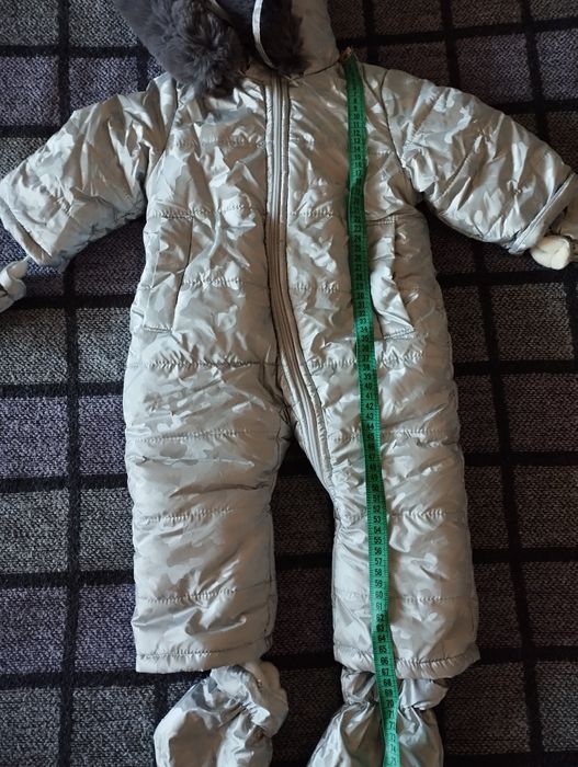 Дитячий зимовий комбінезон