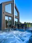 Luksusowy domek z jacuzzi, kominek, klimatyzacja i teren tylko Twój.
